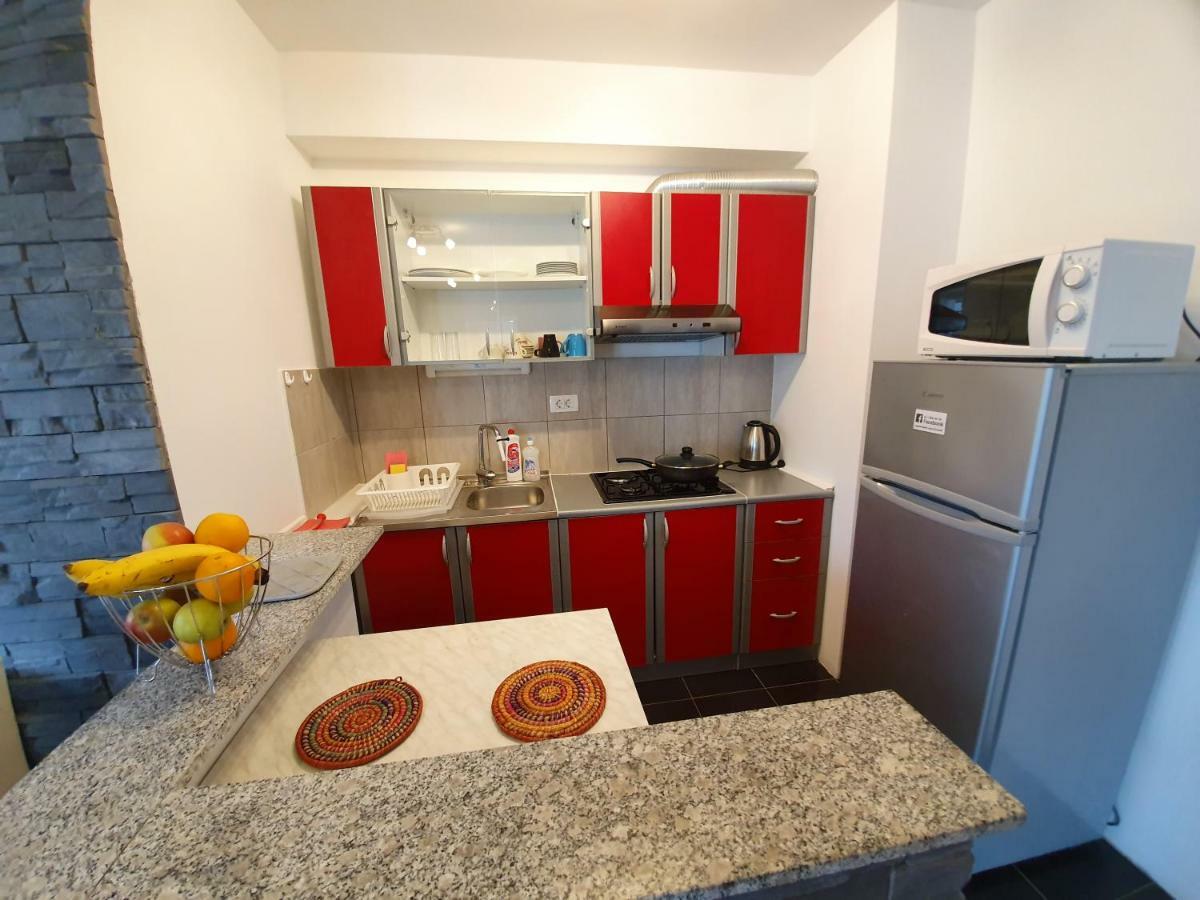 Apartments Lara Drvenik (Split-Dalmatia) Exterior foto